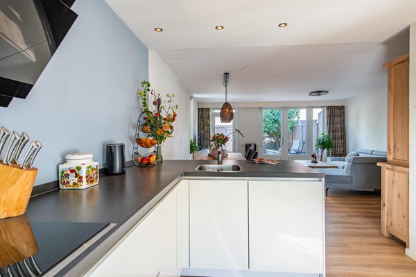 Medium property photo - Darwinplantsoen 28, 2163 JM Lisse